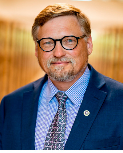 Kenneth-Janz.jpg