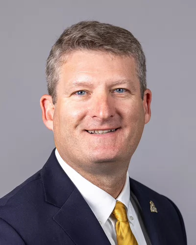 Jones David headshot