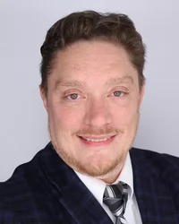 Shadow Robinson headshot