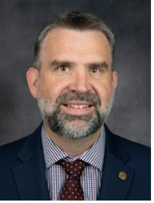 head shot Stephen Reed
